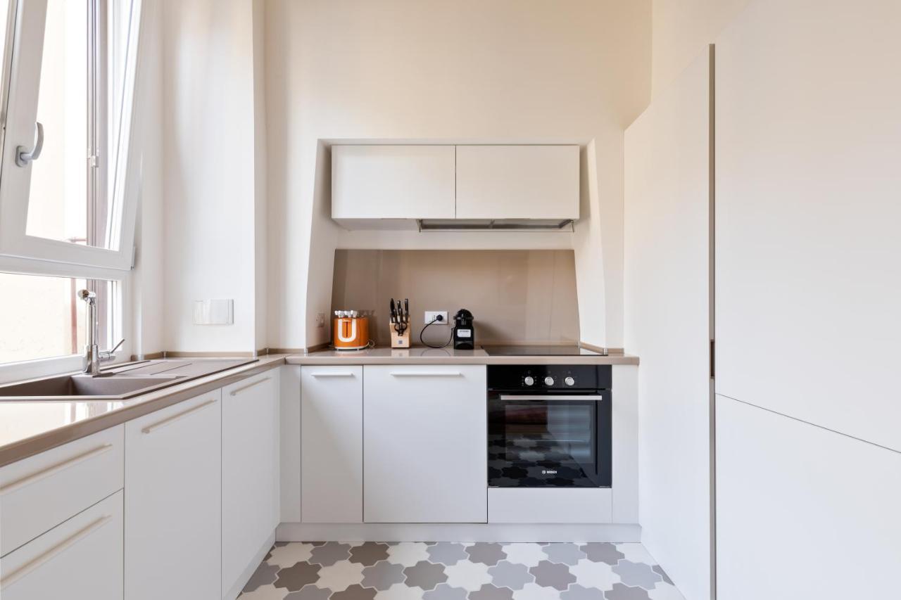 Buzzstays - Stylish Apartments Vatican Rome Downtown المظهر الخارجي الصورة